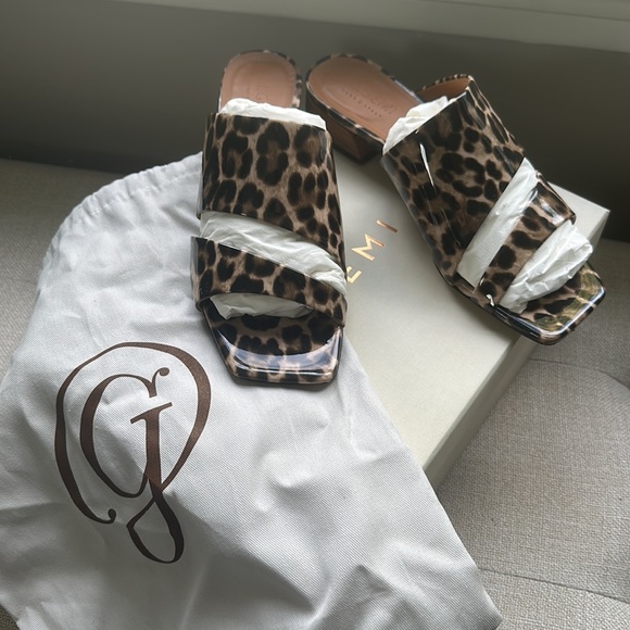 M. Gemi Zola 25mm Sandal - Picture 4 of 4